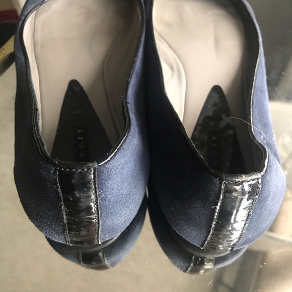 Navy flats - Picture 7 of 7